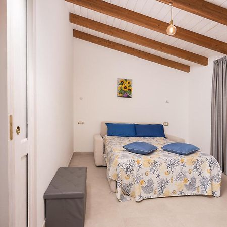 New Suites Sea View Sardinia, 卡斯特尔萨多 外观 照片