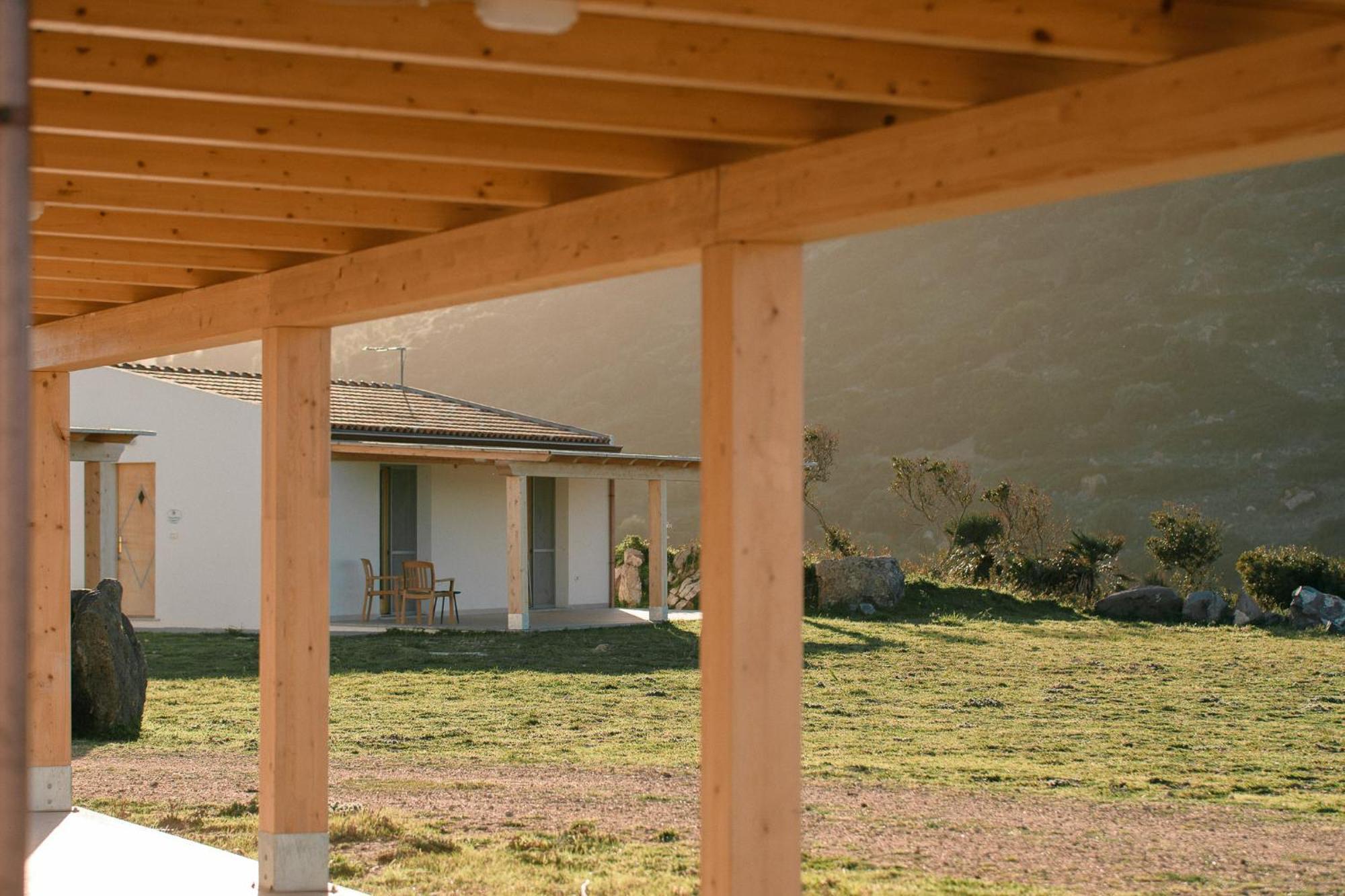 New Suites Sea View Sardinia, 卡斯特尔萨多 外观 照片